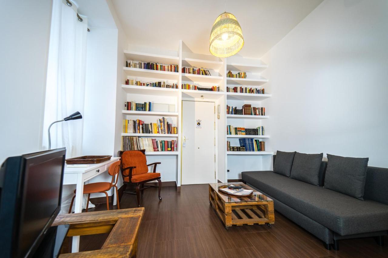 Singular Apartamento En Delicias By Bebalmy Madrid Extérieur photo
