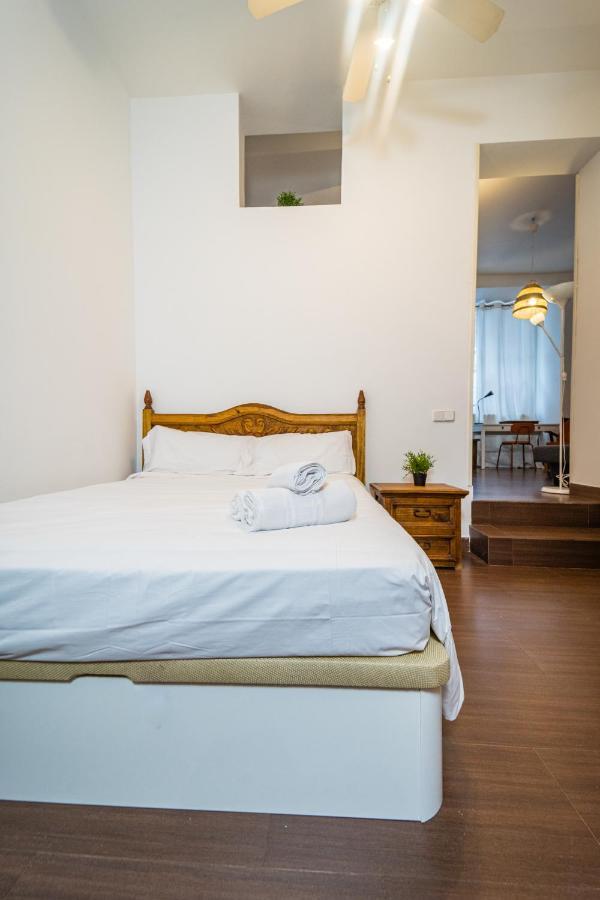 Singular Apartamento En Delicias By Bebalmy Madrid Extérieur photo
