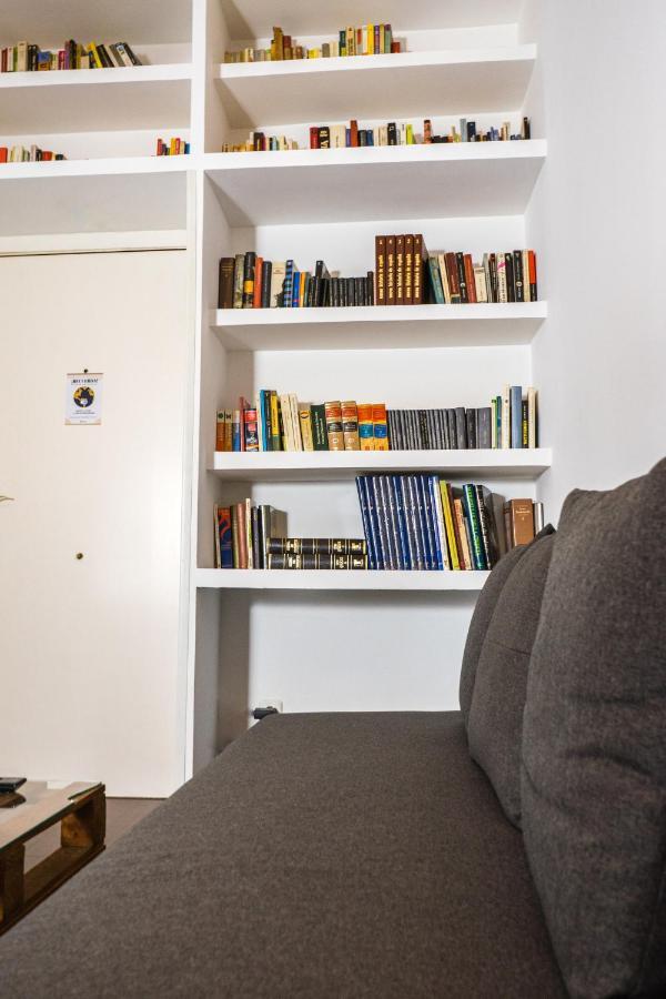 Singular Apartamento En Delicias By Bebalmy Madrid Extérieur photo